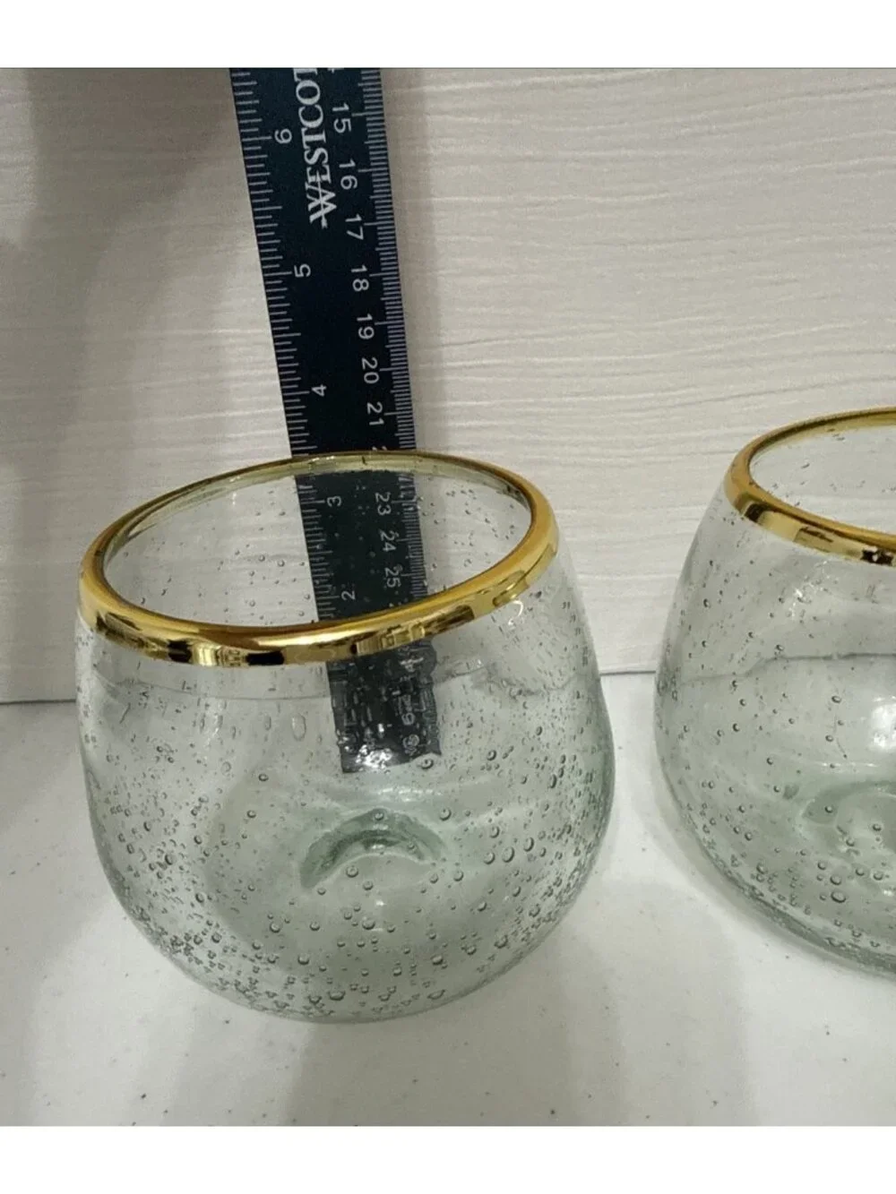 Twine Set of 2 Stemless Aqua Bubble Wine Glasses 16 ounce *READ